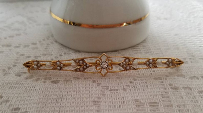 Antique Victorian 14K Yellow Gold Diamond and Seed Pearl BroochPin