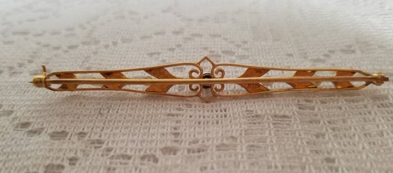 Antique Victorian 14K Yellow Gold Diamond and Seed Pearl BroochPin