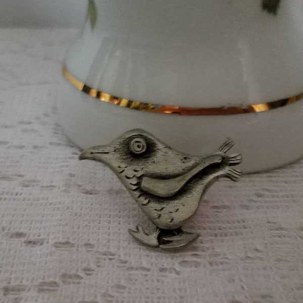 Vintage Metzke Pewter Bird Pin