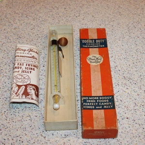 Thermo-Spatula, with Built In Thermometer For Candy, jam And Deep
