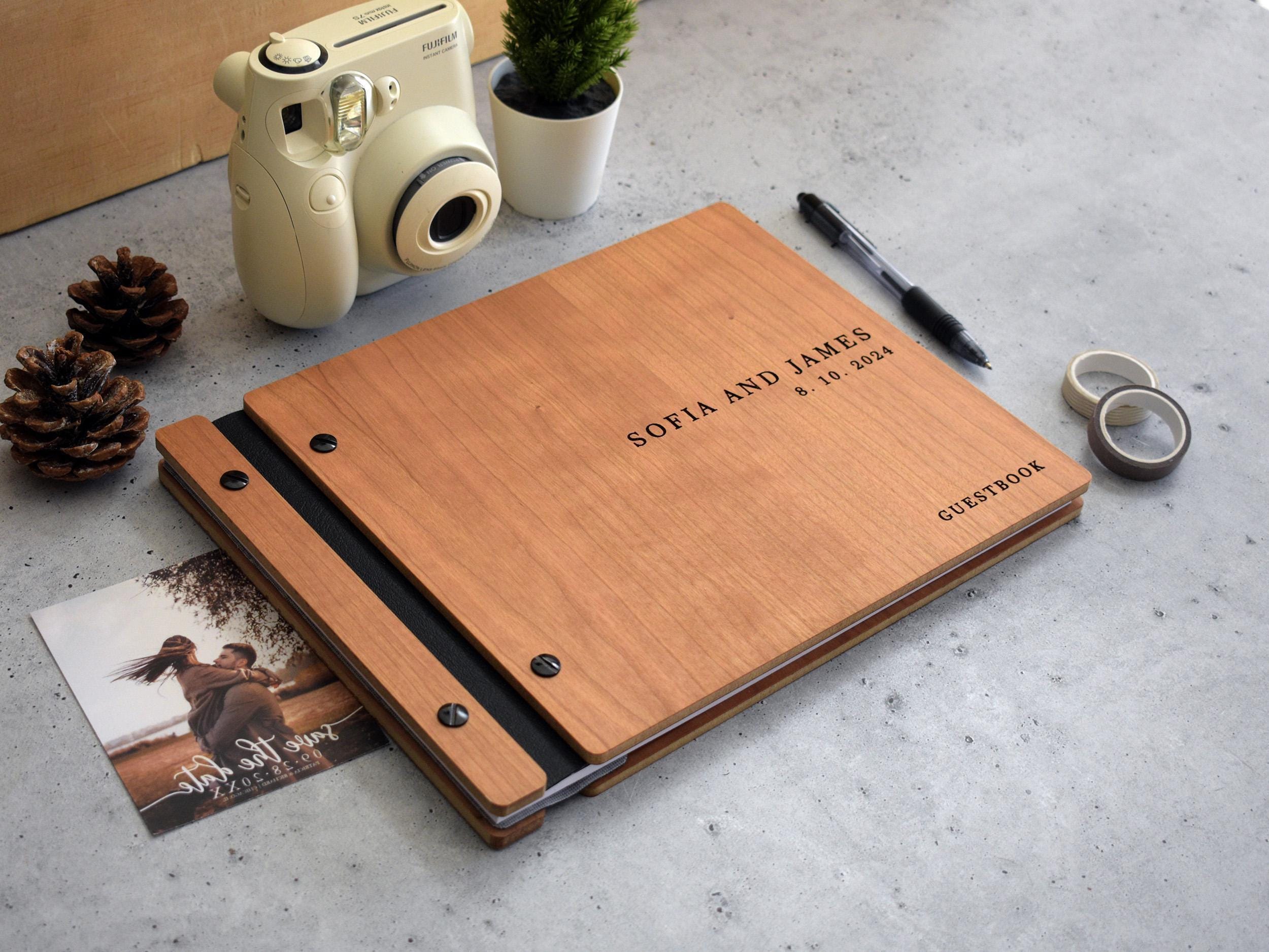 ポラロイド ウェディング ゲストブック - パーソナライズされた