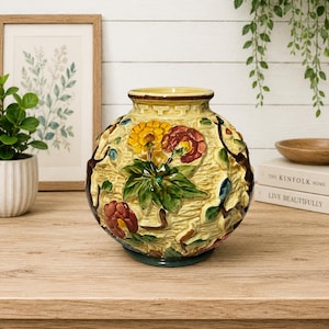 1940s Vintage Vase H J Wood Indian Tree, Staffordshire Pottery, Vintage Cottagecore Decor