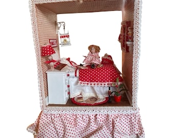 Shirley Temple Shadow Box with Wind-Up Mechanism Vintage Handmade Collectible