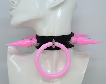 Collar with big ring pink