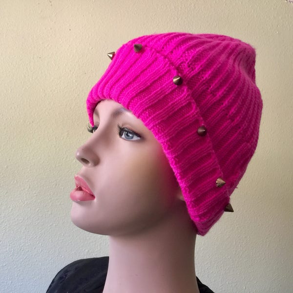 Goujon de métal rose côtelé tricoté Beanie chapeau Magenta fil d’hiver vacances neige vacances mode tête femme Style ADO filles chapeau étudiant