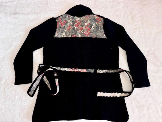 Black Knit Buttoned Jacket Patchwork Suede Floral… - image 4