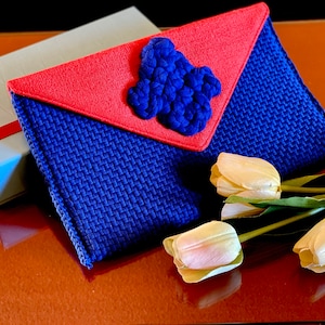 Bolsa de mão em macramê trançada, envelope de corda, moderna, azul, vermelha, praia, casamento, náutico, retrô, férias de verão, costeira, hippie, capa para iPad, bolsa para laptop