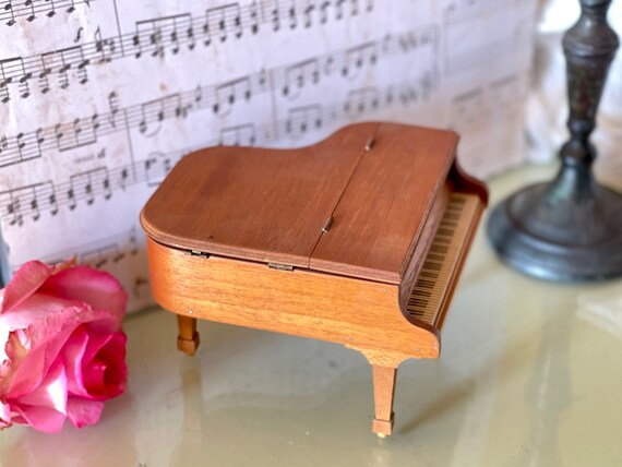 Switzerland Music Box Grand Piano Winding Instrument Wooden Art