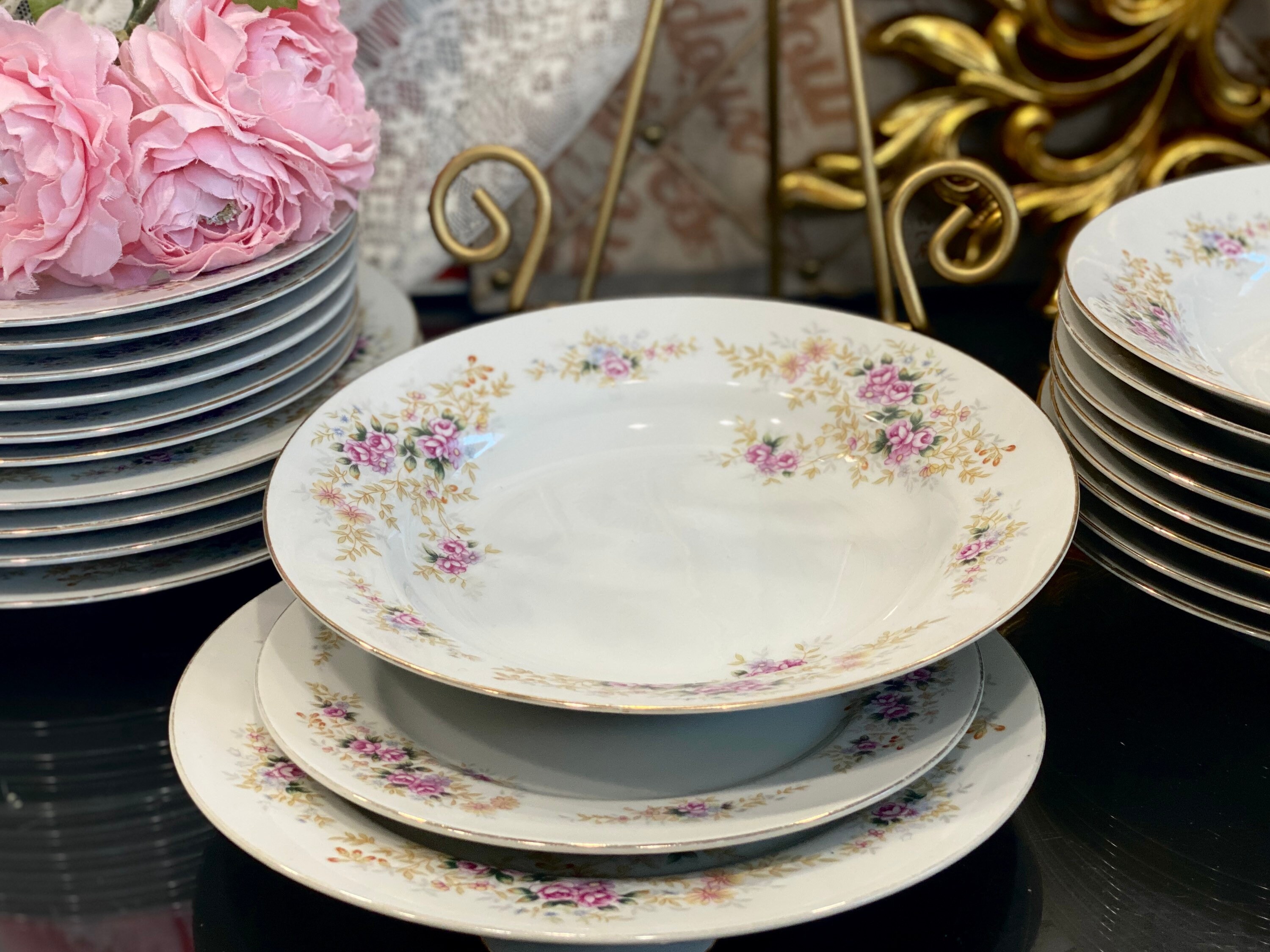 Pink Roses Japan Porcelain Dinner Plate Floral Serving Bowls Gravy