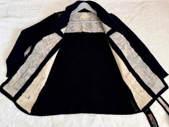 Black Knit Buttoned Jacket Patchwork Suede Floral… - image 5