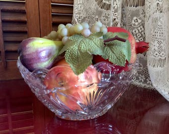 Crystal Candy Bowl Boat Vase Scalloped Hand Cut Kitchen Snack Fruit Glassware Wedding Centerpiece Anniversary Bridal Shower Gift for Mom