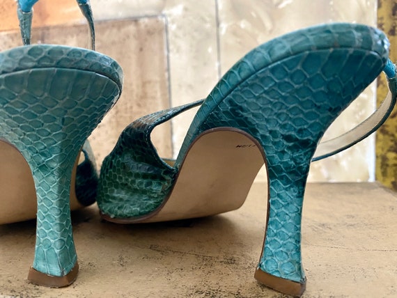 MOMOC - Lady Grace Vegan Heeled Pumps | Turquoise