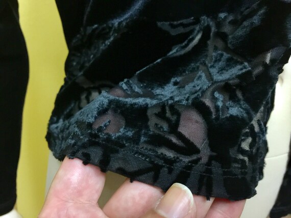 Black Roses Velvet Burnout Lace Cardigan Drape 19… - image 7