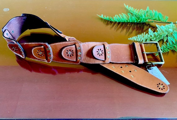 Olga Santini Tan Belt Genuine Leather Camel Brown Stud Metal