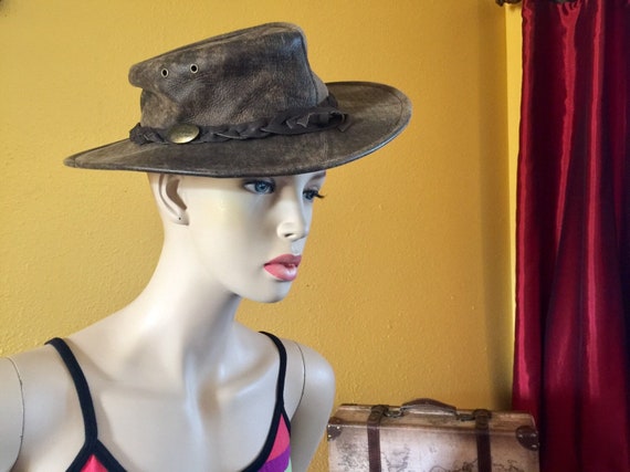 SecretBelladonna Handmade Brown Leather Hat Kids Steampunk Jacaru Australia Hunting Fedora Fishing Cowboy Costume Renaissance Faire Western Festival Safari