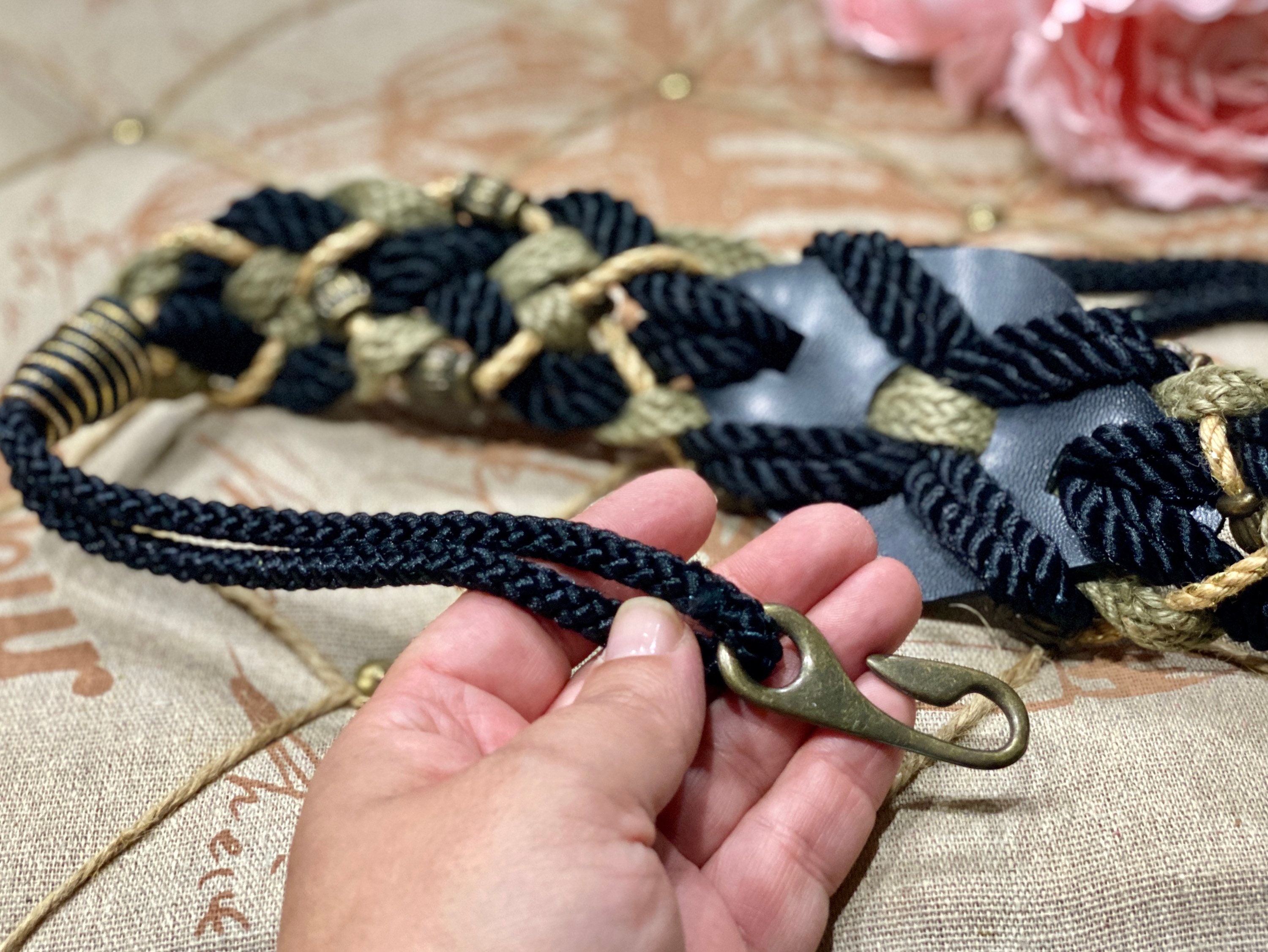 NWOT Vintage Macramé Rope Belt with Pearls & Hammered Gold Medallion Size M/L Hammered Medallion Macrame Belt Renaissance Costume Hand  main image 2