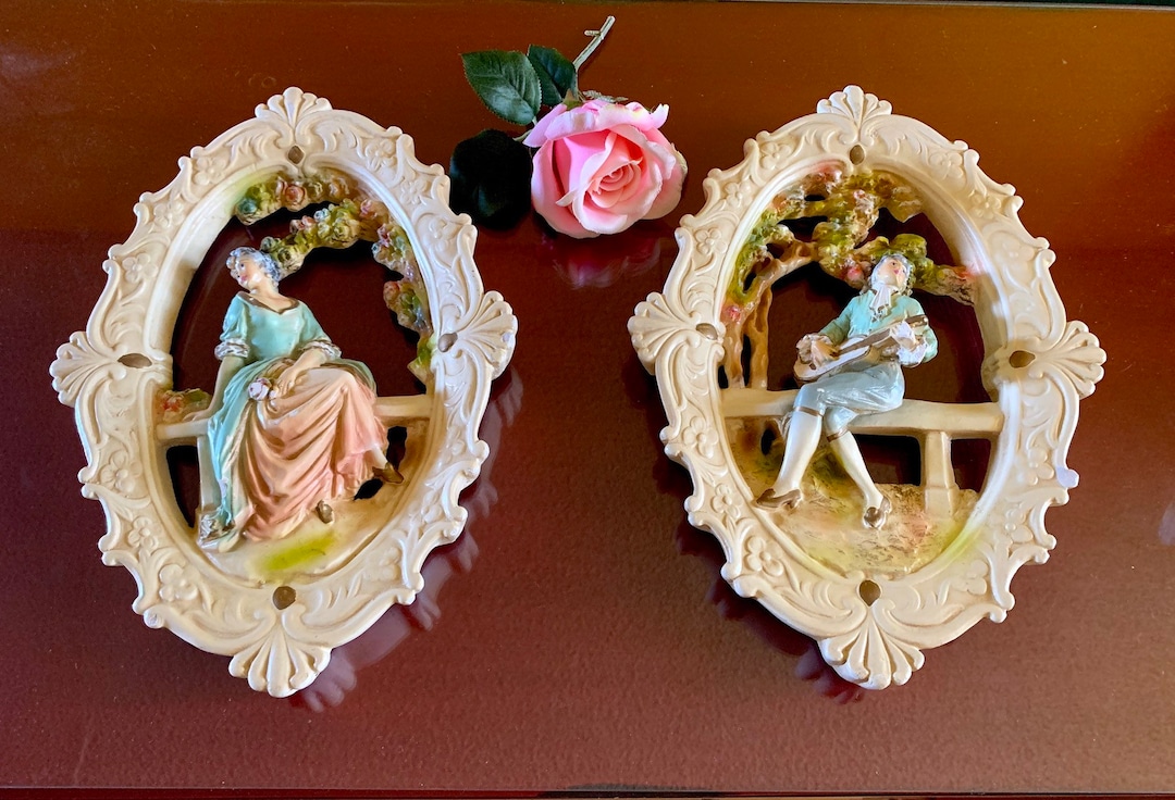 Victorian Couple Colonial Wall Hanging Art Chalkware Rococo Pastel