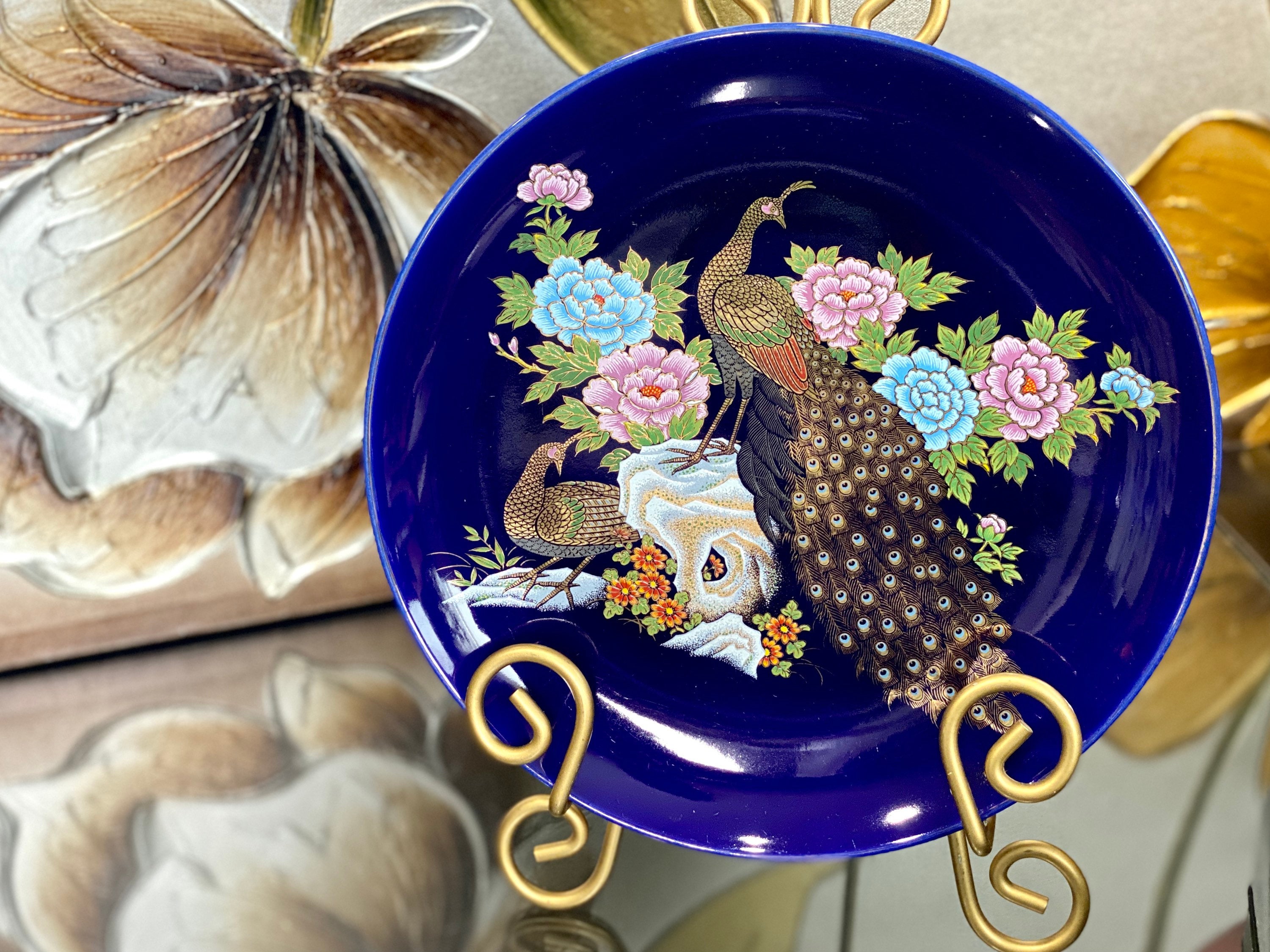 Lucky Rabbit Potteryのサーモンディナープレート 5 Piece Festive Minoyaki Peeking Usagi Bunny Serving Dish