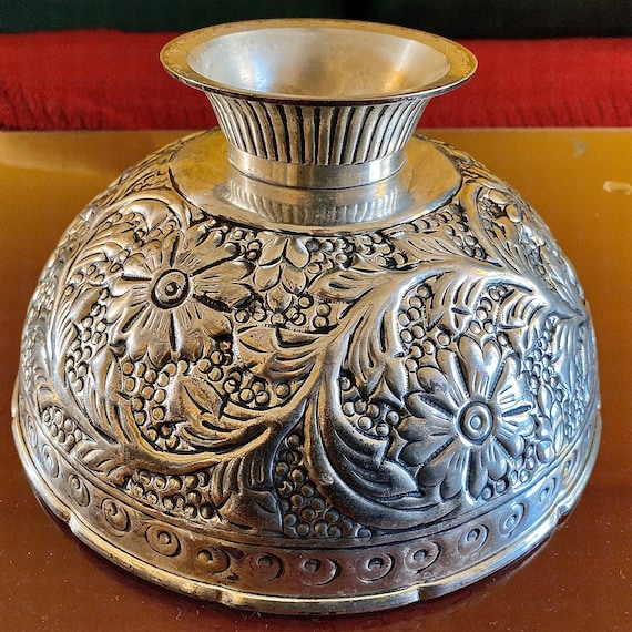 打ち出し　銀花瓶 打ち出し 銀花瓶 【公式通販】