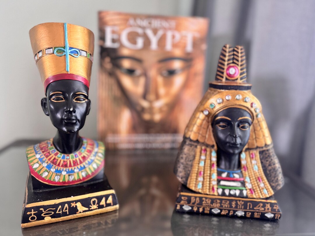 Statue Antique égyptienne Rare - Reine Cléopâtre - Style Pharaonique - Pierre Ancienne