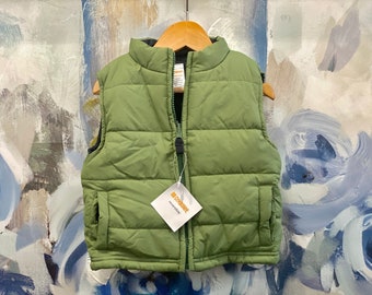 Reversible Green Puffer Vest Black 