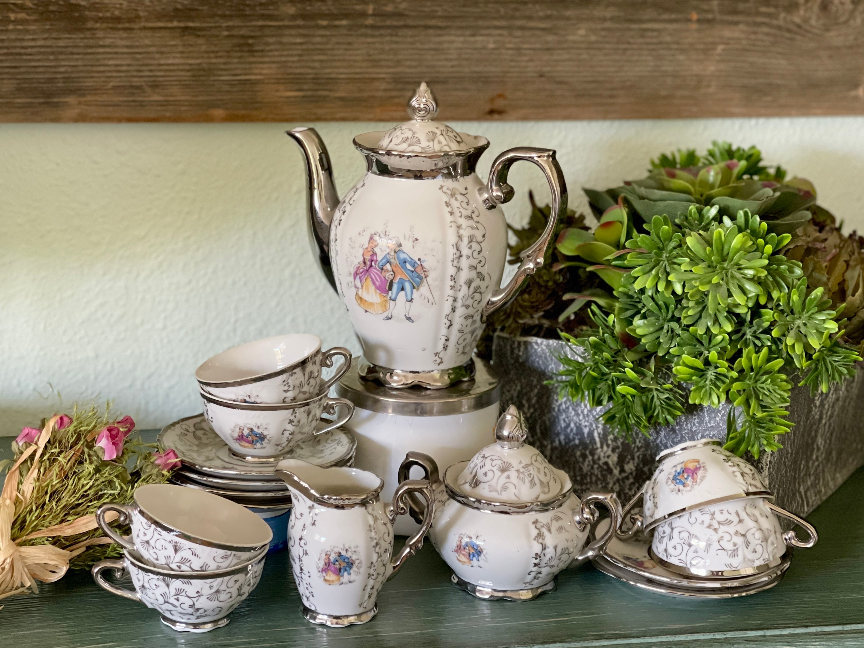 Royal Bavarian Germany China Tea/Hot Chocolate pot And accessories