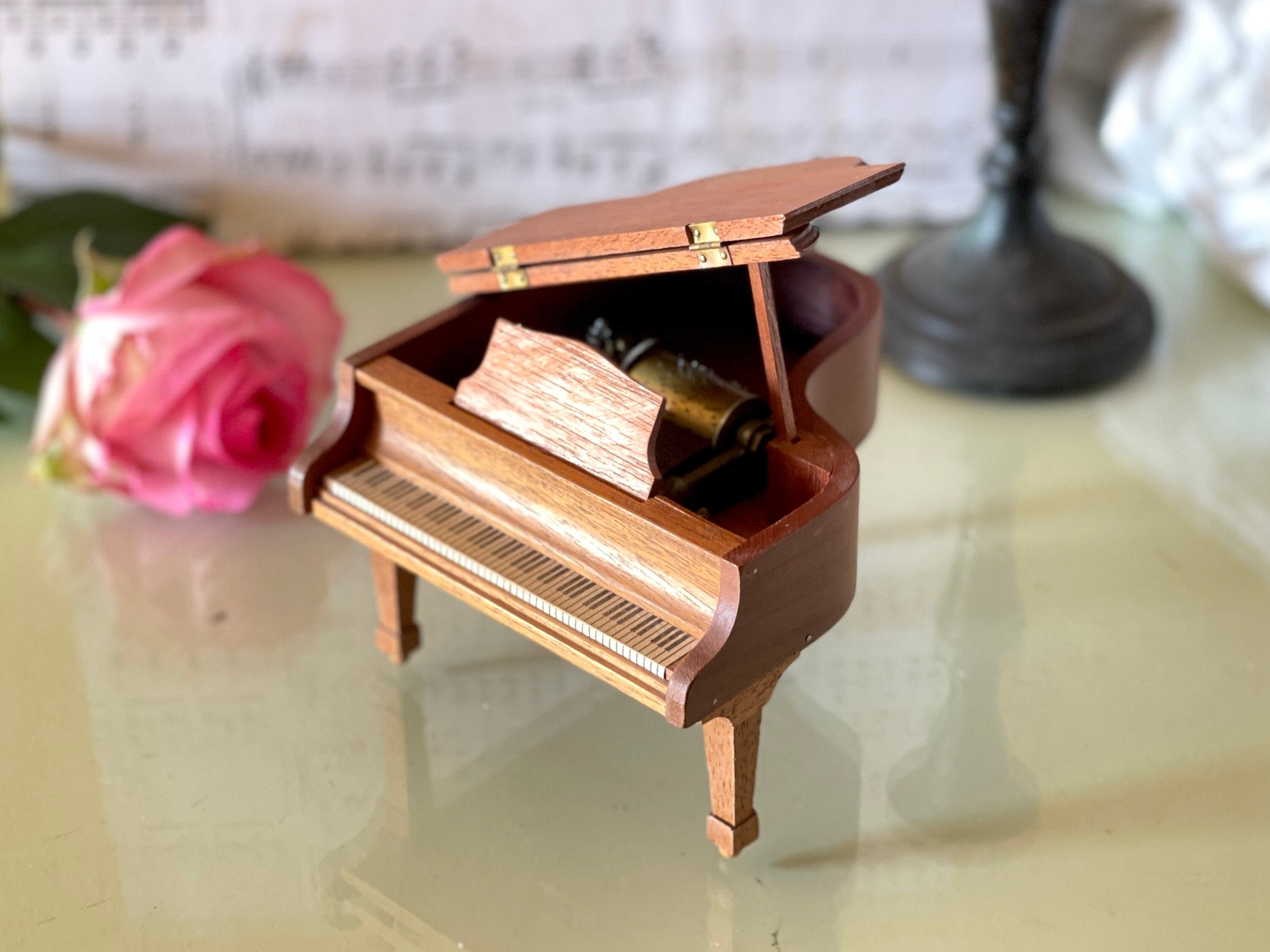 オルゴール グランドピアノ 陶磁器 名曲 ベートーヴェン エリーゼのために オルゴール グランドピアノ 陶磁器 名曲 ベートーヴェン