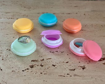 Proposal Ring Macaron French Box Engagement Decorative Mini Flower Storage Baby Shower Game Surprise Gift Trinket Keepsake Bridesmaid Gift