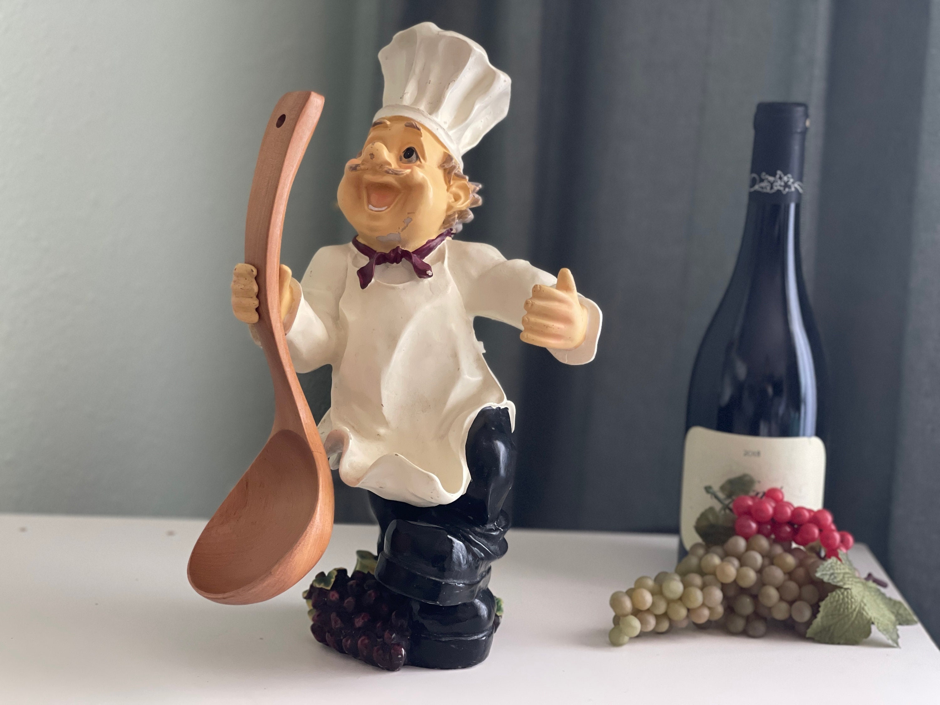  HERCHR Chef Figurines Kitchen Decor, Kitchen Counter Decor  Cutekitchen Decor for Counter for Country Restaurant Cafe Italian Chef  Statue Chef Decorations for The Kitchen : Home & Kitchen