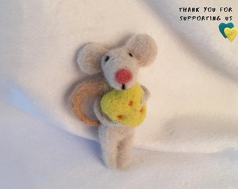 Needle Felt Mouse with Cheese Magnet. Explore now!