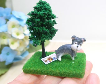 Zwergschnauzer Diorama (Pooping) - Miniature Diorama - Geschenke für Hundeliebhaber