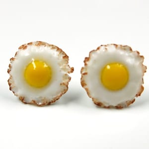 Fried Eggs Earrings - Fried Egg Post Earrings - Miniature Food Jewelry - Clay Food Earrings - Sunny Side Up Eggs Earring