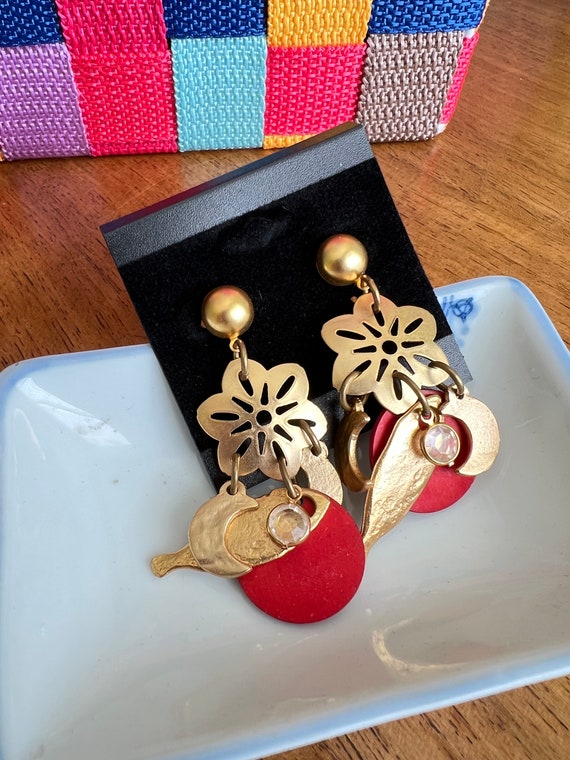 Vintage Gold Tone Floral Fish with Red Circle Ear… - image 3