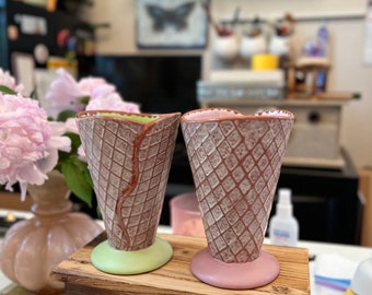 Vintage Hallmark Icecream Cone Ceramic Sundae Cups Sellingb as a pair of Pink and Green