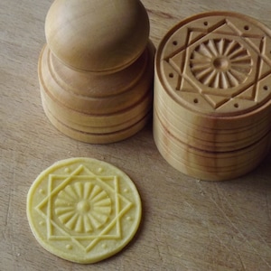 CORZETTI PASTA Stamp = 1 Handle + 1&quot;Eight-Pointed Star&quot; Stamp handturned, handcarved, in Maple Chiantishire, only my hands & gouges, gift