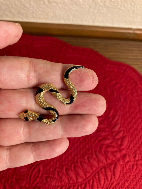 Black & Gold Enameled Snake Pin