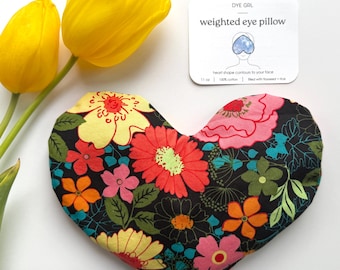 Almohada ocular con peso en forma de corazón, funda extraíble y lavable, compresas frías y calientes para ojos y rostro, aromaterapia