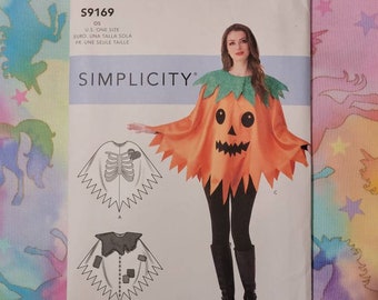 Simplicity Sewing Pattern 9169. Women's Halloween Costume