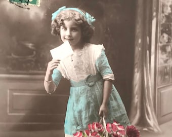 アンティークフランスのポストカード 1900年代 ピンクのバラに囲まれた