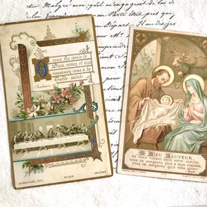 Zwei antike französische Gebets- oder Erstkommunionskarten, religiöse Ephemera, Jesus, letztes Abendmahl, goldene Highlights, verzierter Jugendstil