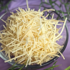 Freeze-Dried, Shredded Parmesan Cheese: The Convenient and Versatile Way to Add Flavor to Your Dishes