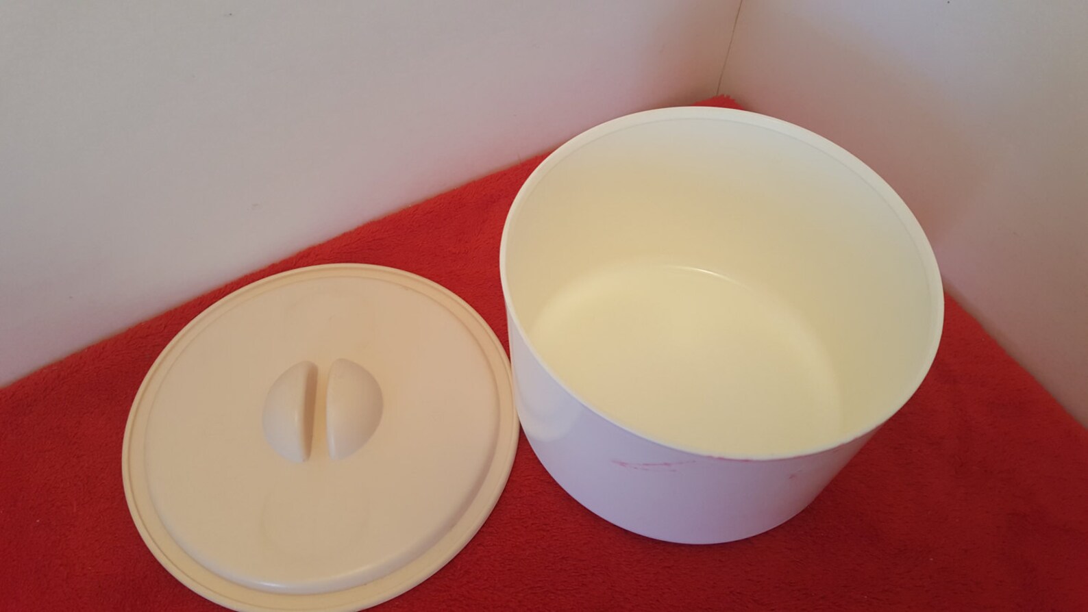 Vintage tupperware coffee filter container / tupperware tea Etsy