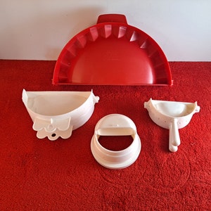 Vintage pasta and pastry molds, ravioli, fruit pies, perogies, dumplings, set of 4, le pastarie, extra large, empanadas,  free shipping