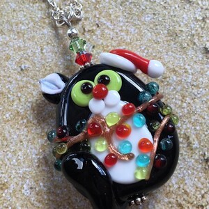 Lampwork Christmas Kitty Pendant: Swarovski Crystal Holiday Jewelry