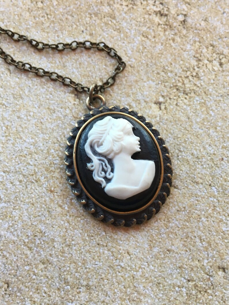 Gift Ideas Pendant Womens Jewelry Cameo Cameo Pendant For Her Statement Necklace