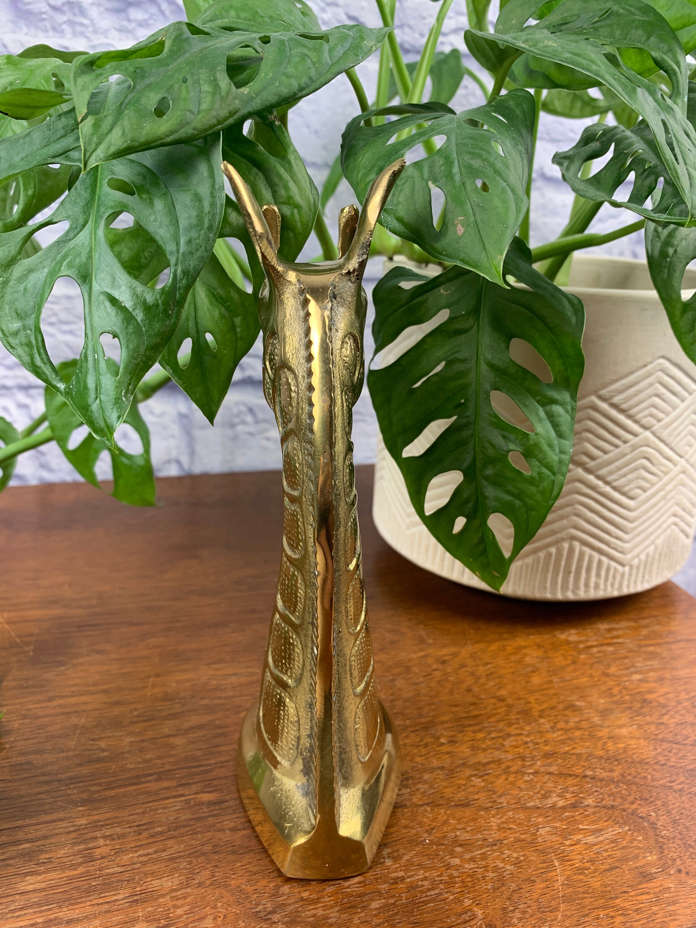 Vintage Brass Giraffe Head Bookends Hollywood Regency Bookshelf Decor