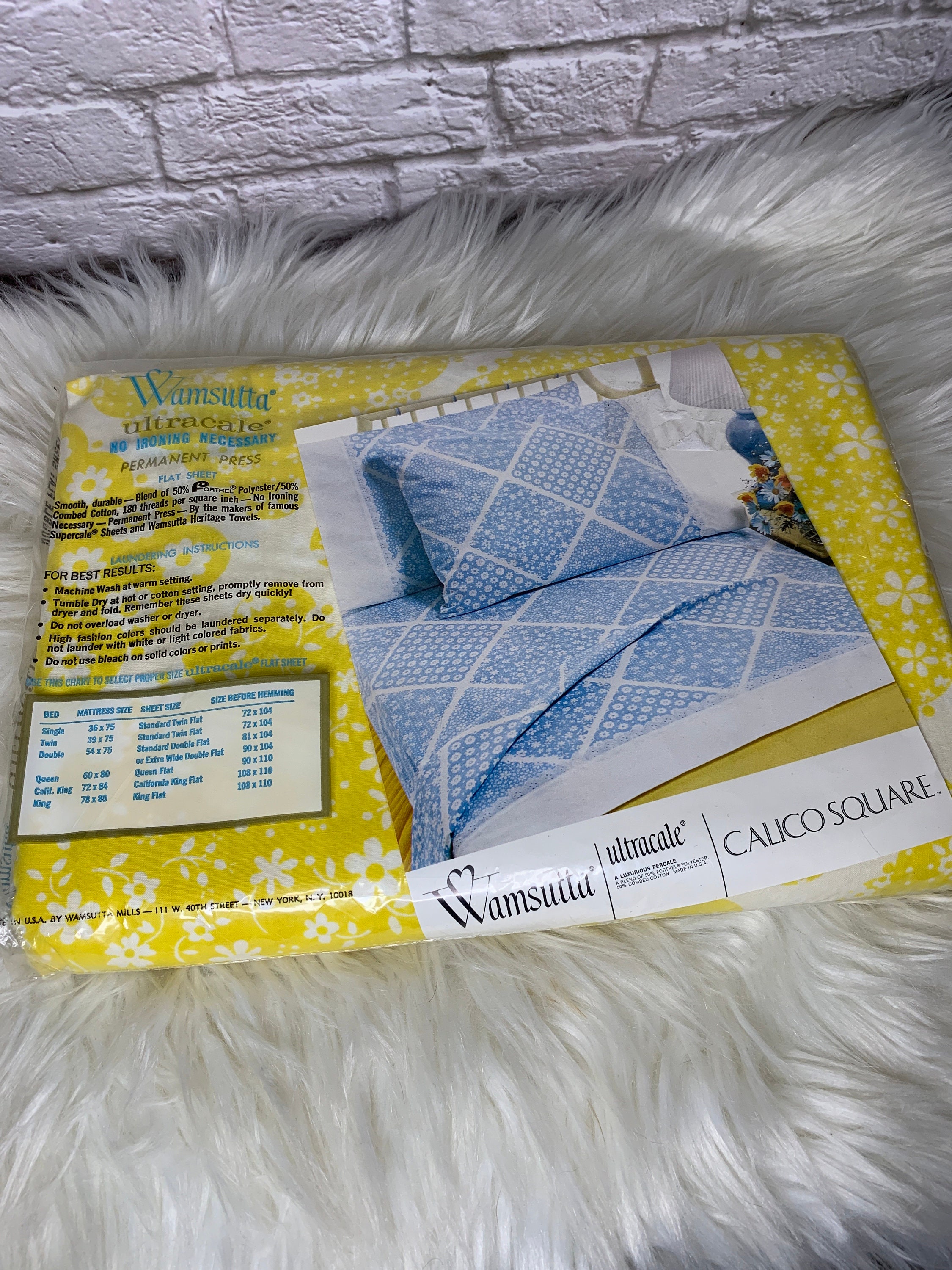 NOS Wamsutta Ultracale Double Sheet Set and Pillowcases Calico Square