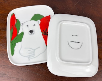 Pair of Marimekko Oiva Nanuk Dessert Plates with Polar Bear