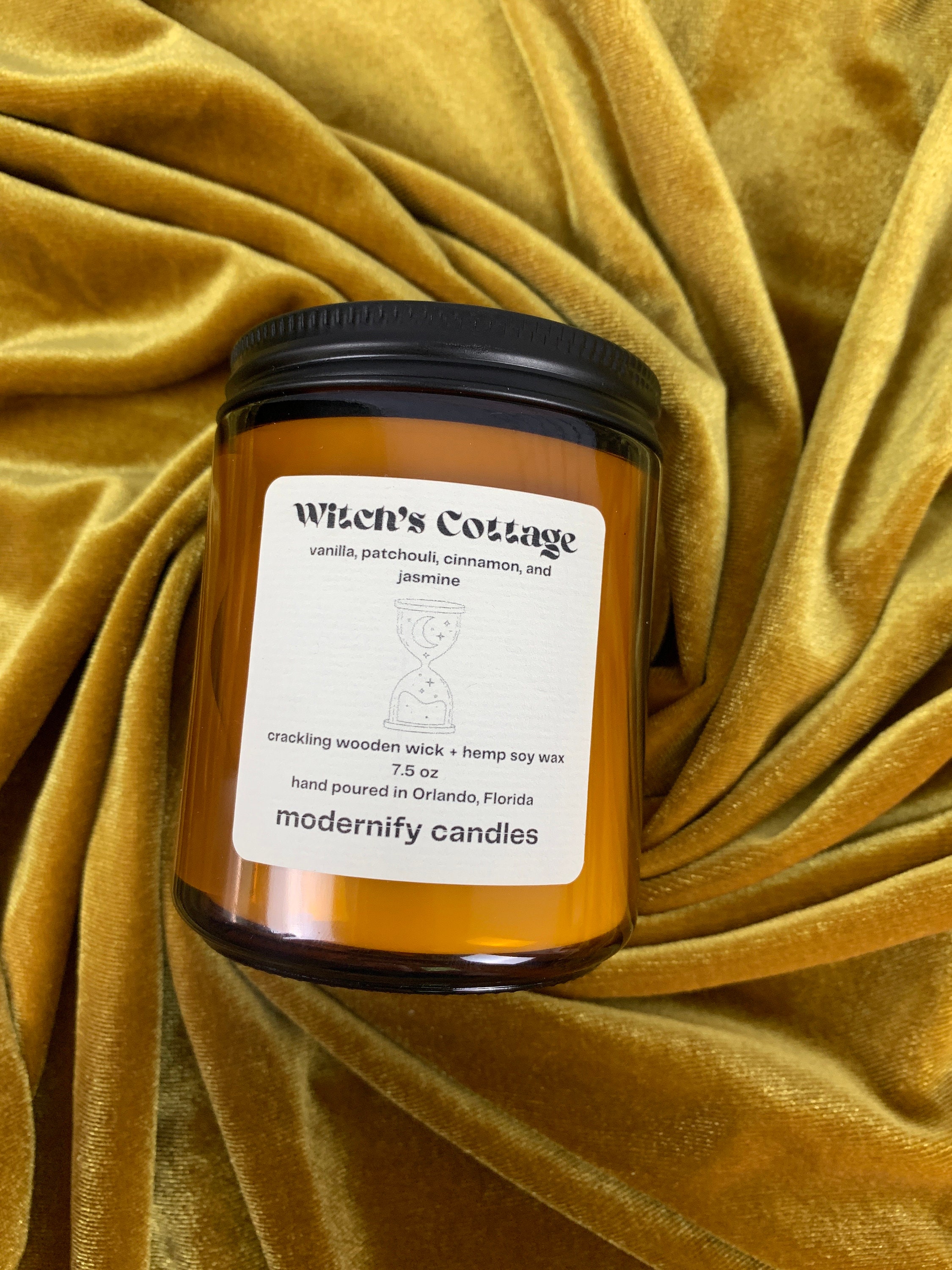 Witch's Cottage Vanilla, Cinnamon, Patchouli, and Jasmine Crackling Wooden Wick Candle Non
