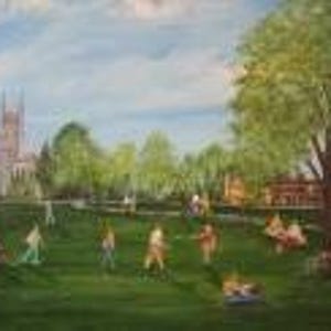 Puede incluir: Una pintura al óleo representa una escena de parque con personas disfrutando de actividades de ocio. El primer plano muestra figuras sobre la hierba, mientras que una iglesia y edificios se encuentran al fondo. El cielo es azul con nubes dispersas.